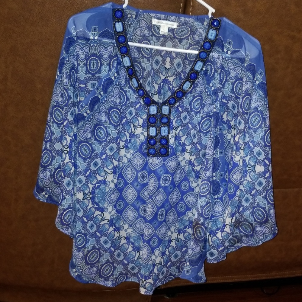 Womens patterned blouse
